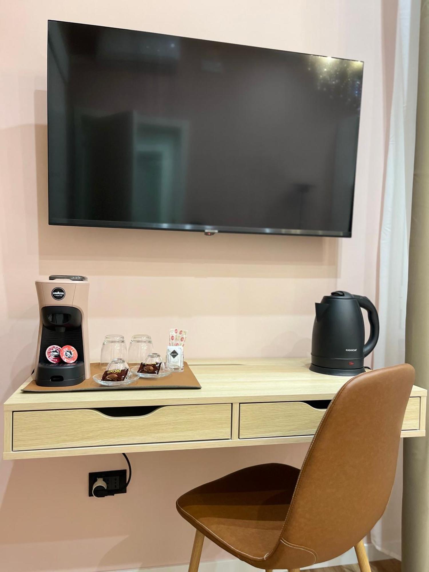 Regina Elena Rooms بيسكارا المظهر الخارجي الصورة
