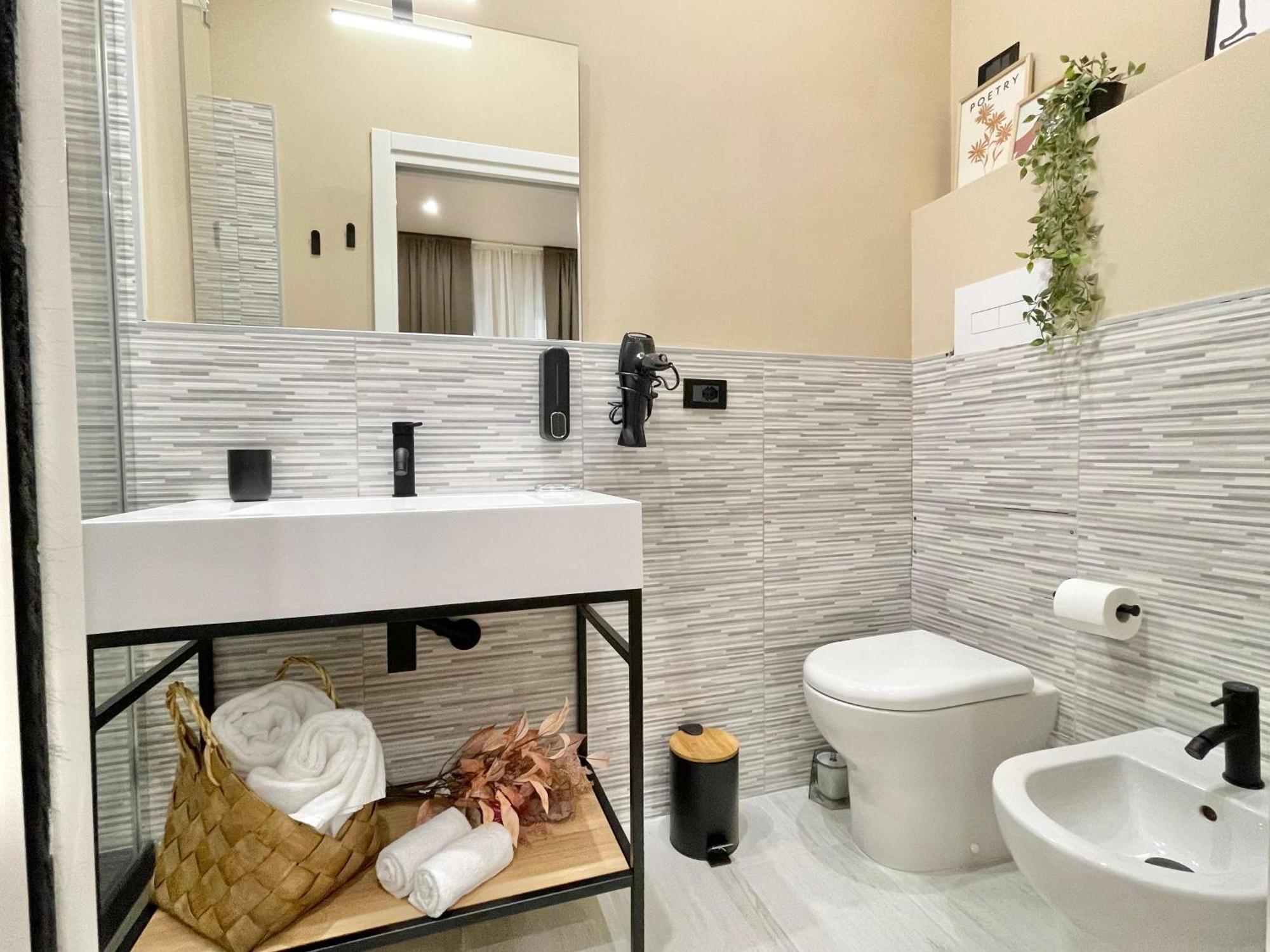 Regina Elena Rooms بيسكارا المظهر الخارجي الصورة